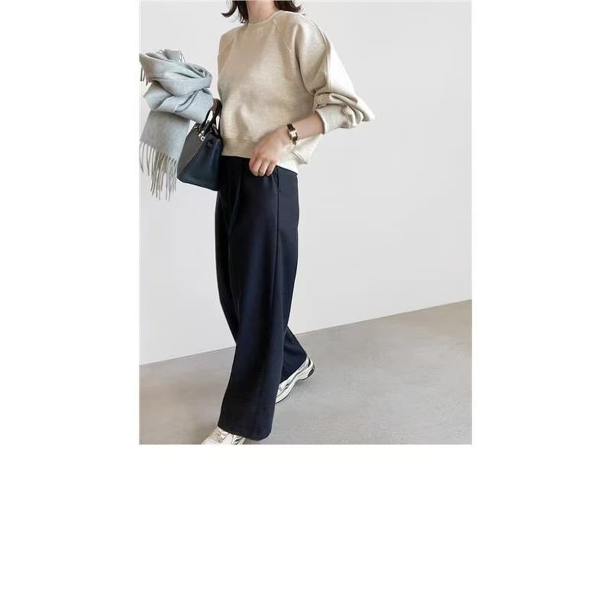 Женская толстовка, новинка 2025 года, модная модная стильная весенне-осенняя флисовая утолщенная короткая миниатюрная серая...