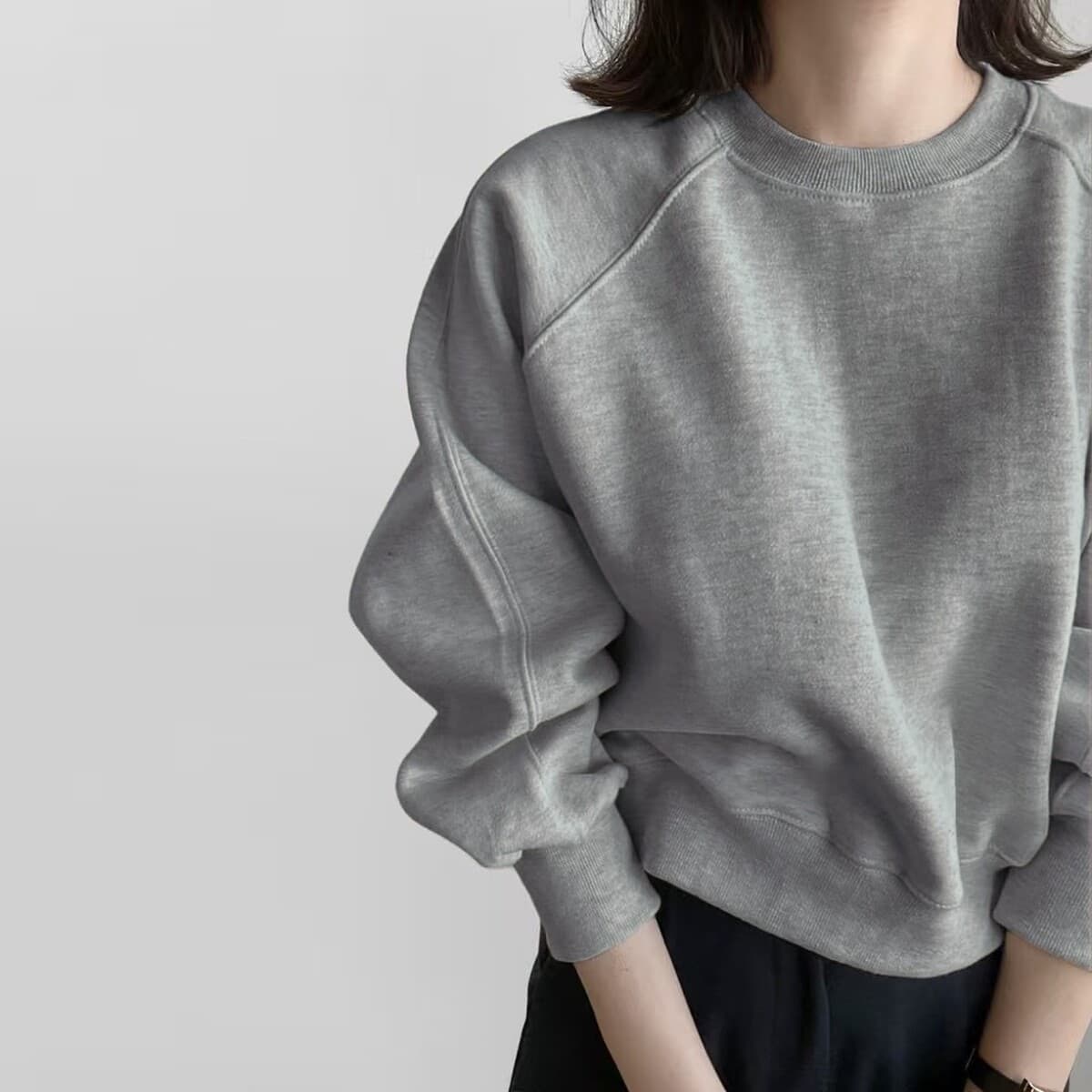 Женская толстовка, новинка 2025 года, модная модная стильная весенне-осенняя флисовая утолщенная короткая миниатюрная серая...