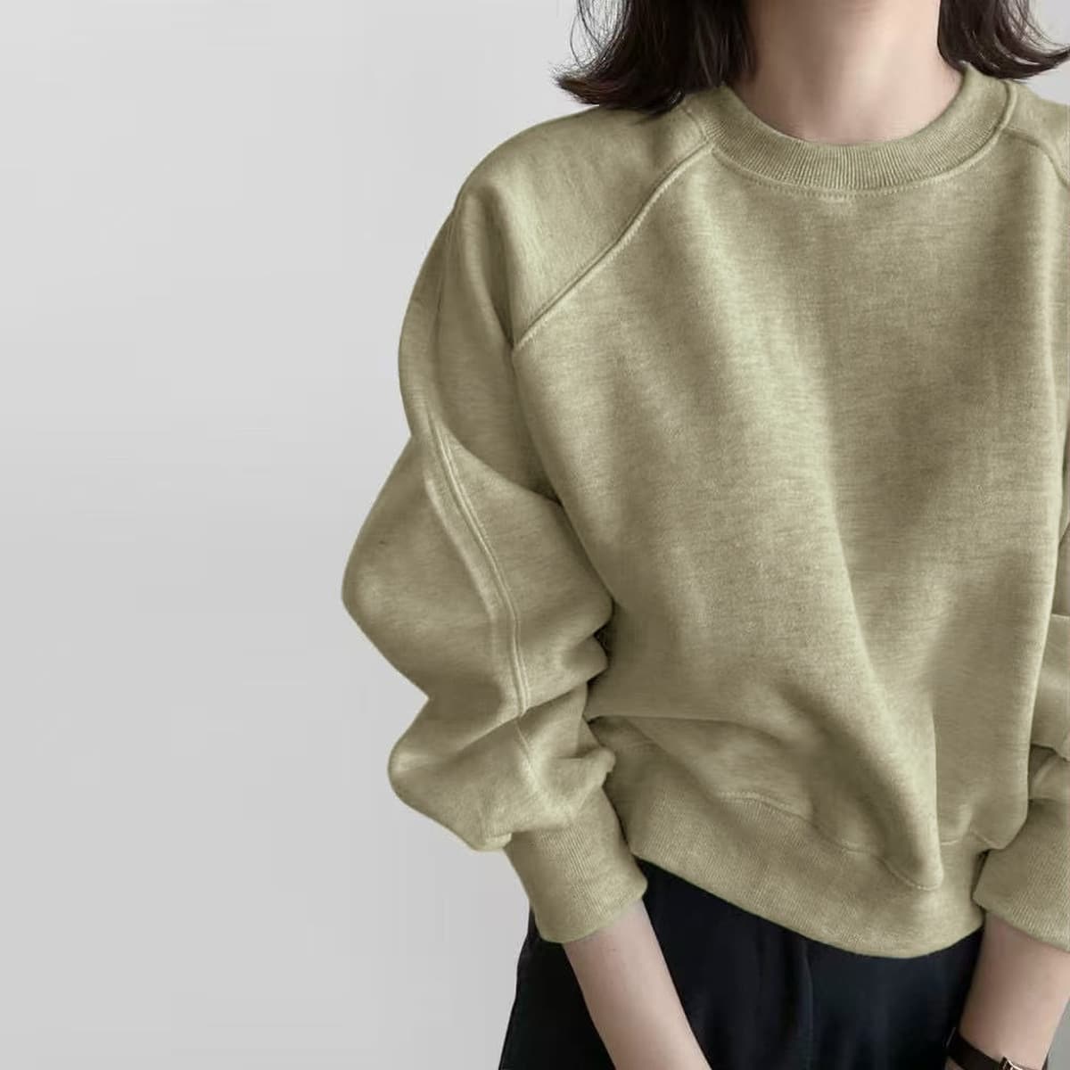 Женская толстовка, новинка 2025 года, модная модная стильная весенне-осенняя флисовая утолщенная короткая миниатюрная серая...