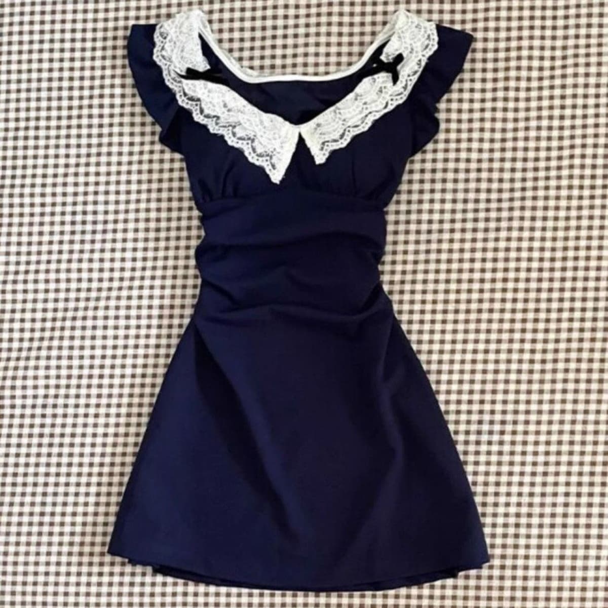 Летняя юбка-миди в стиле Хепберн 2025 года, миниатюрная, короткая, с французским кружевом и маленькими летящими рукавами для...