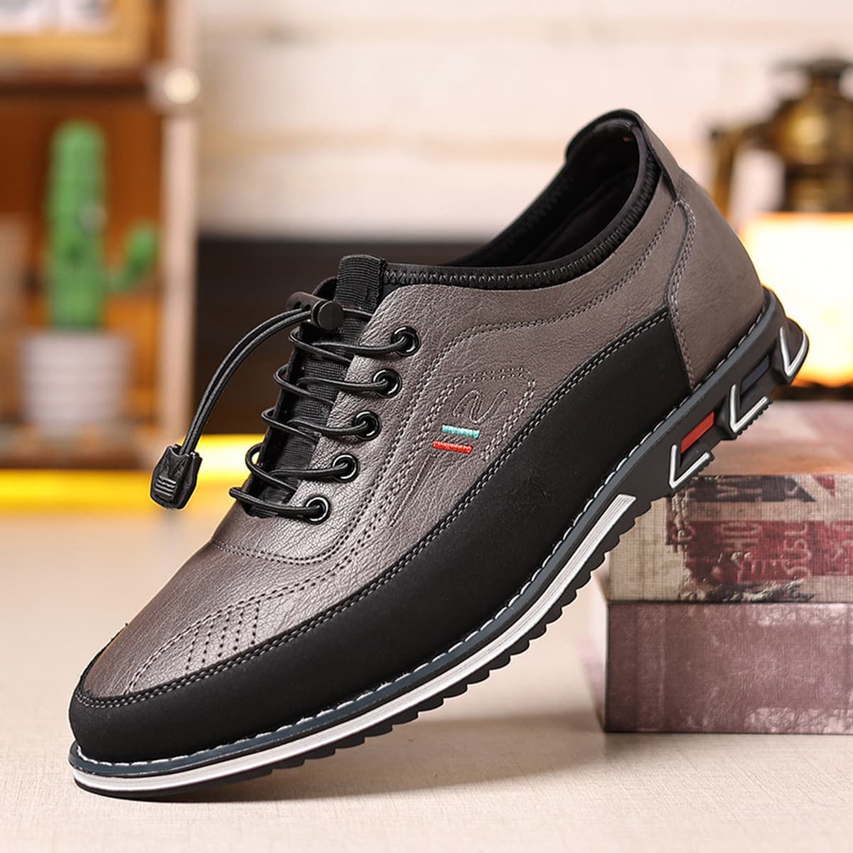 Трансграничная 2025 новая спортивная обувь для вождения автомобилей модная и удобная ленивая свободная повседневная кожаная...