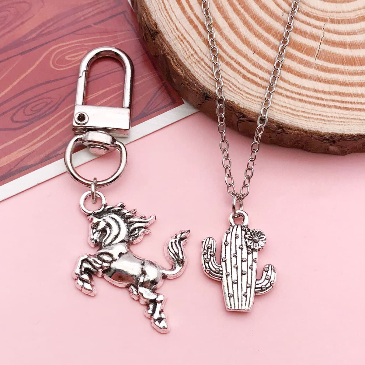 Смешать 20 старинных серебряных западных ковбойских конских шляп кактус пистолетные подвески творческие аксессуары для...