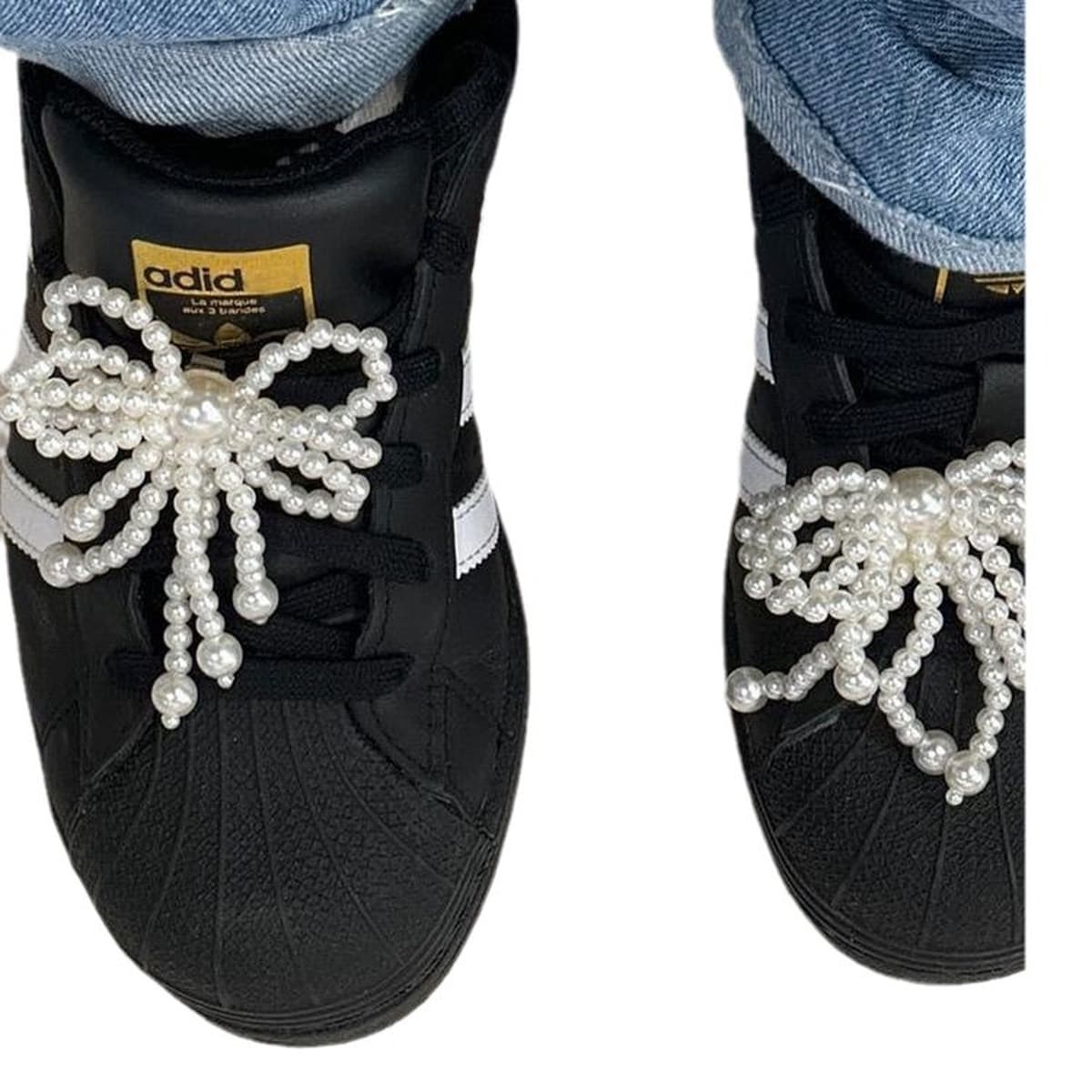 Подходим с различными туфлями, жемчужная пряжка, бант, аксессуары, дикие туфли, модная весна и лето 2024