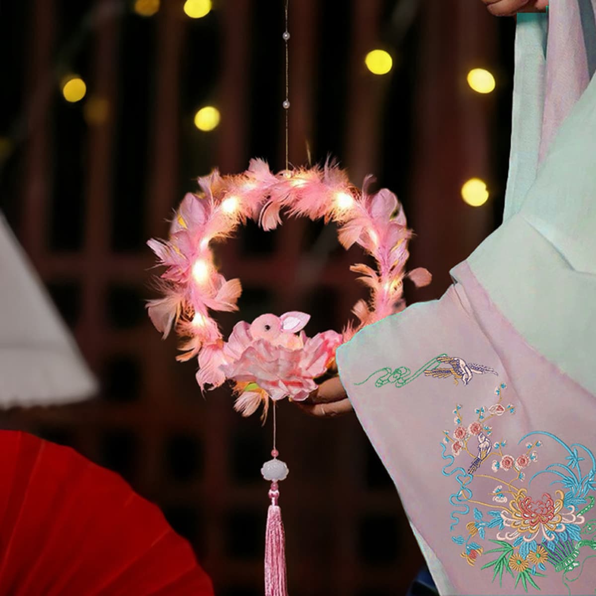 Модные новогодние фонарики из перьев, фонарики из нефрита в виде кролика к фестивалю середины осени, готовые изделия для...