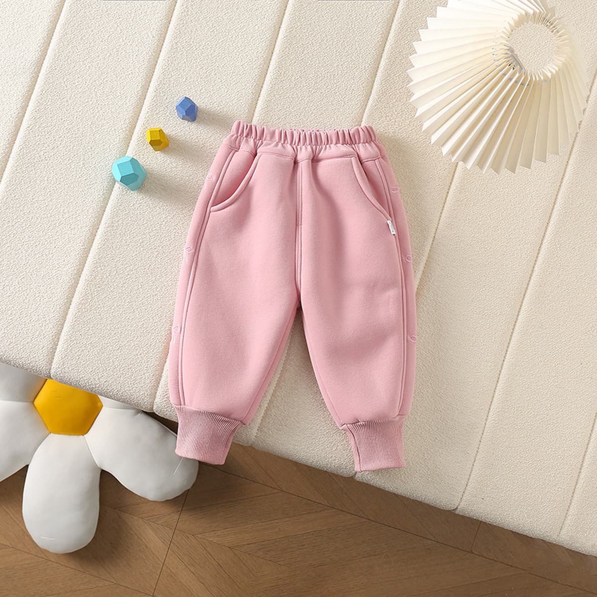 Зимние новые флисовые штаны для детей, утепленные спортивные штаны с вышитым бантом, теплые зимние брюки