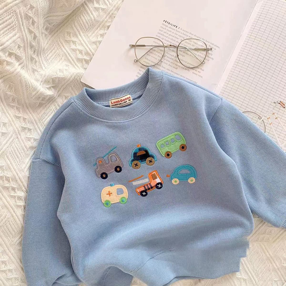 Пятно! Осенний японский свитник детская автомобильная вышивка