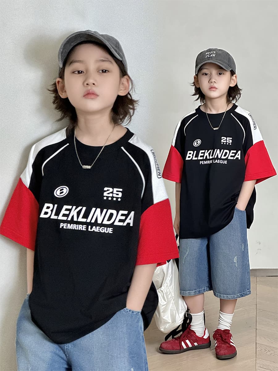 Летняя новинка 2026: Футболка для мальчиков в американском стиле с заниженной линией плеча, в стиле пэчворк, из вельвета с...