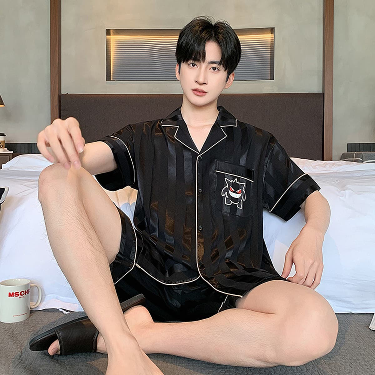 Подростковая ледяная шелковая пижама для мужчин 2025 летний минималистский кардиган тонкий шелковый костюм с короткими...