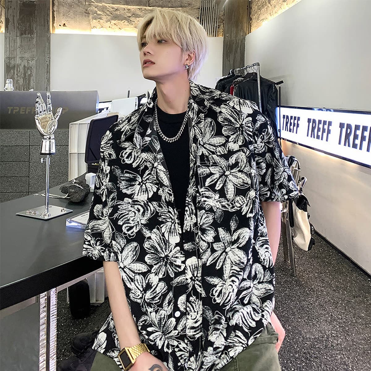 Гавайская цветочная рубашка мужская с короткими рукавами ледяной шелк прилив пляжная рубашка летняя тонкая свободная куртка...