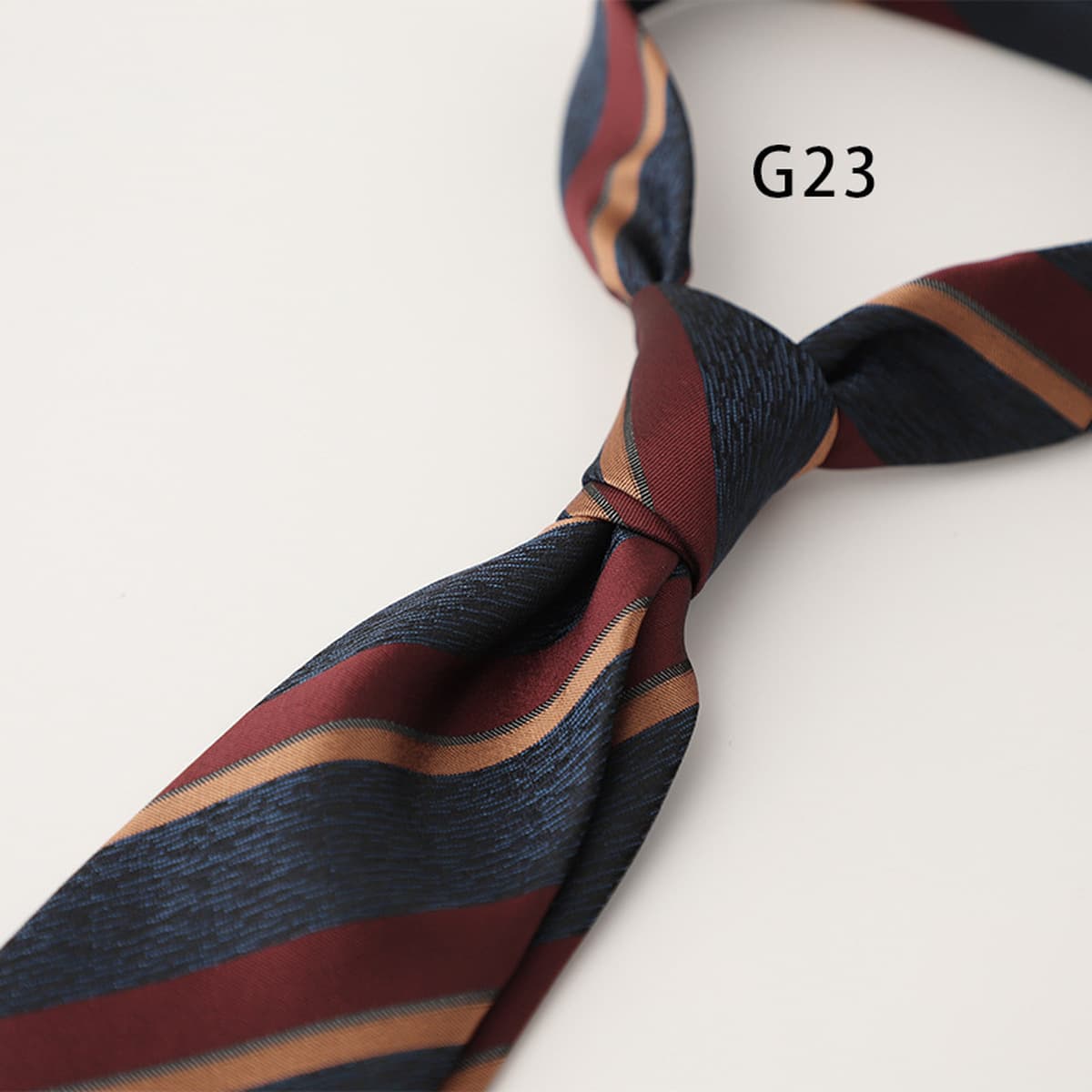 Винтажный костюм в полоску галстук торжественный мужской деловой руки жаккардовый свадебный банкет жених жених фабрика оптом