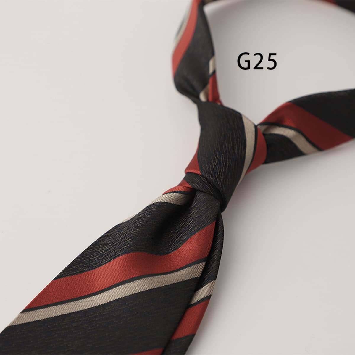 Винтажный костюм в полоску галстук торжественный мужской деловой руки жаккардовый свадебный банкет жених жених фабрика оптом