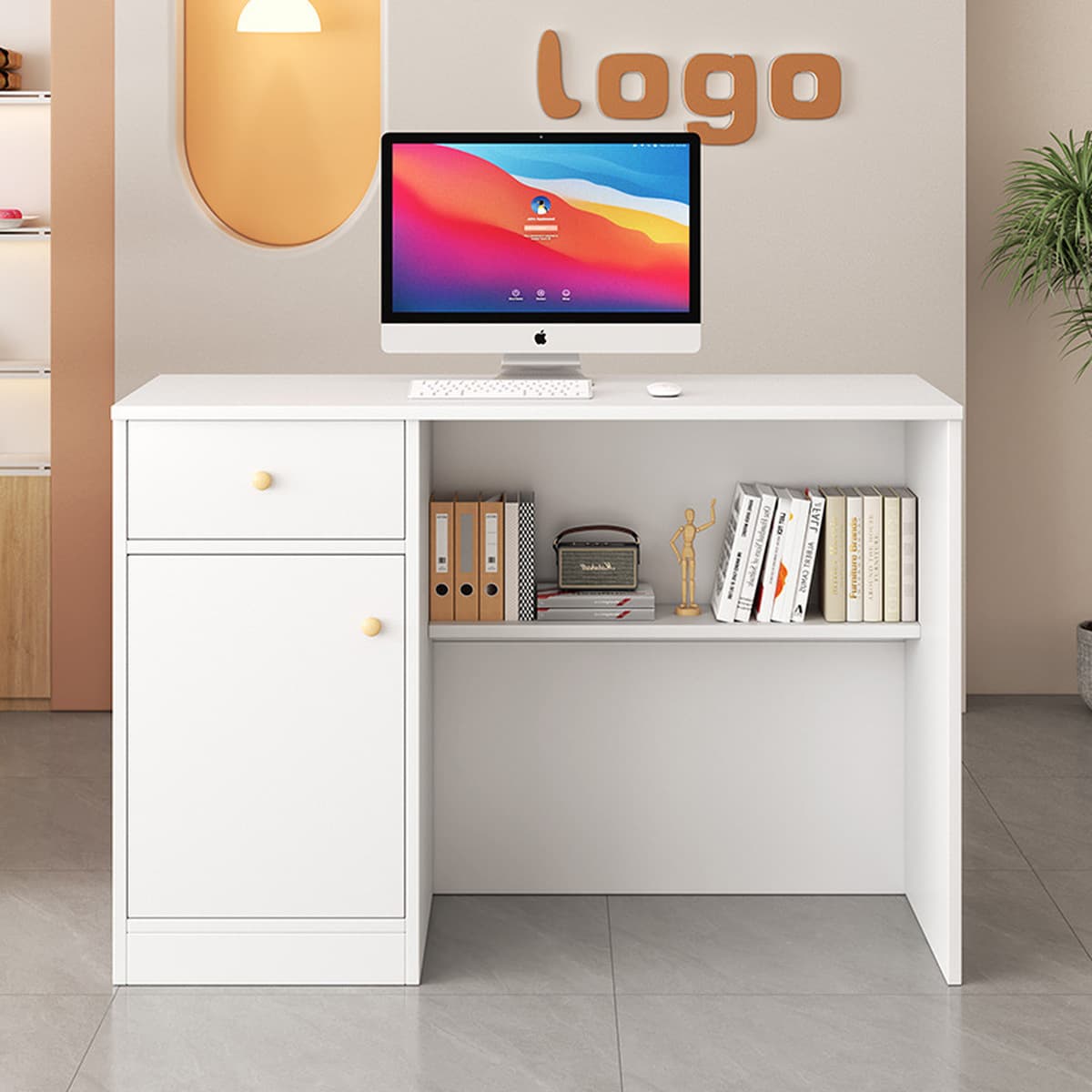 Простой магазин одежды, коммерческий бар, касса, салон красоты, стойка регистрации, магазин женской одежды, небольшой...