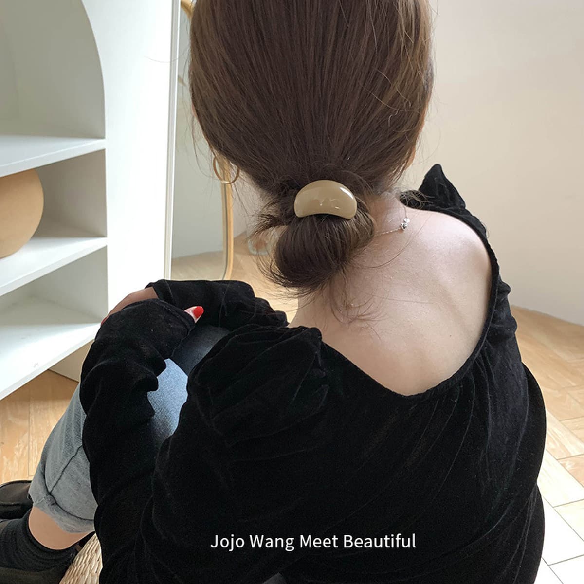 Красивый молочный кофе ~ Маленькая молочная крышка простой конский хвост кольцо для волос