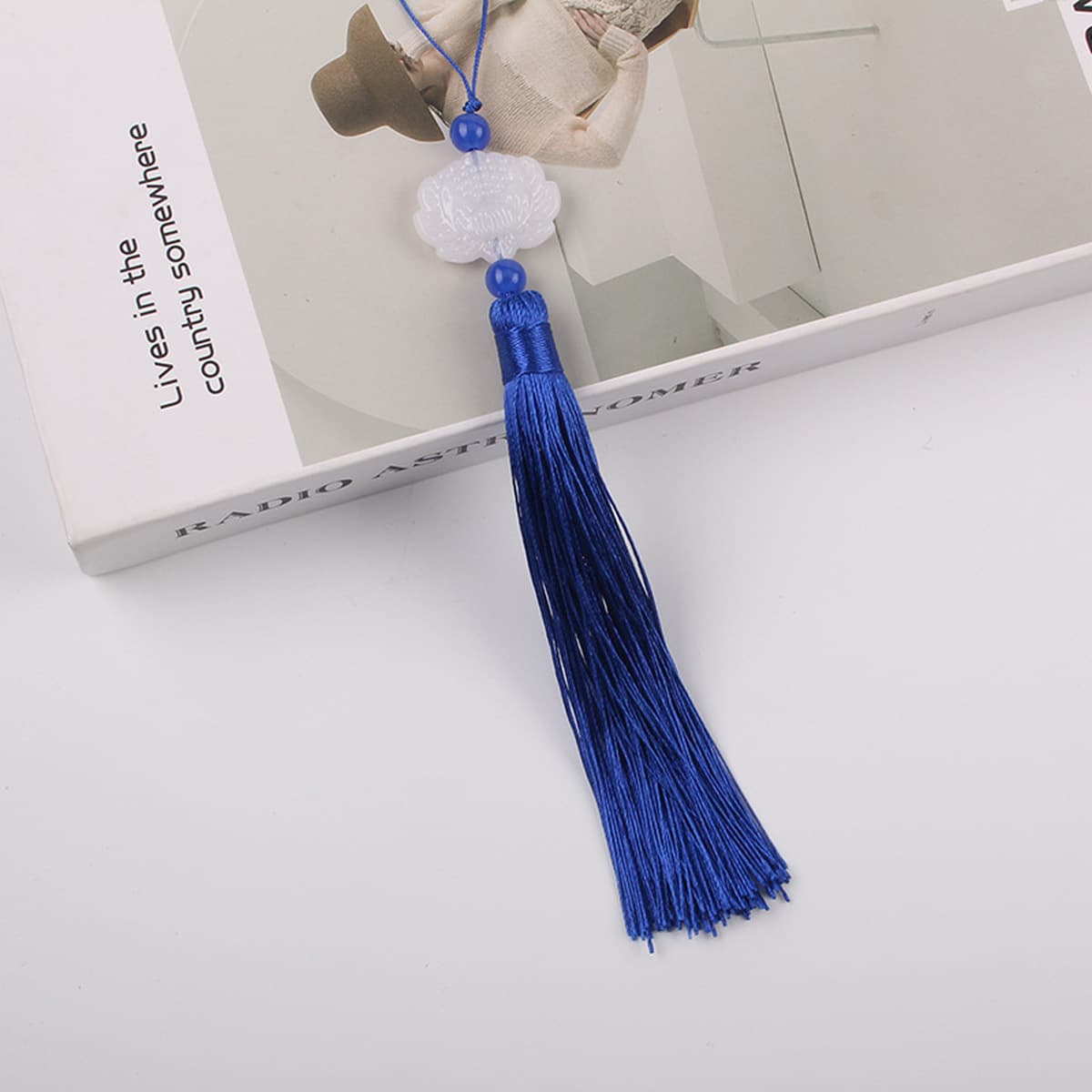 Двусторонний белый нефрит Лотос кисточкой уха Kunlun вентилятор Висячие уши Cheongsam платье Хань прессованный перерыв...