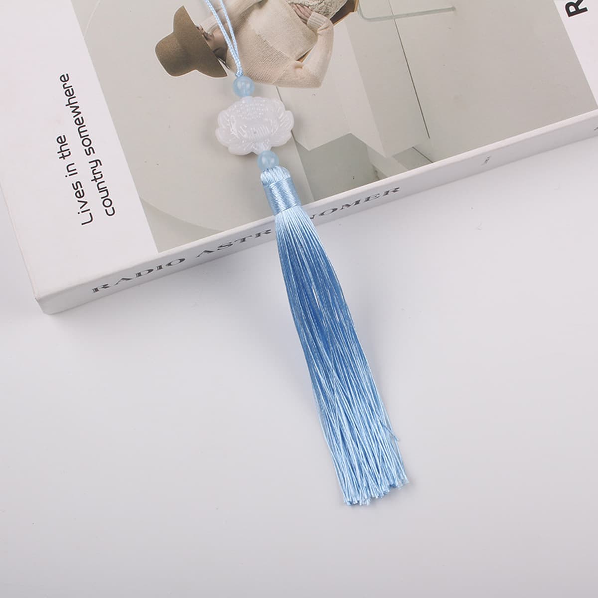 Двусторонний белый нефрит Лотос кисточкой уха Kunlun вентилятор Висячие уши Cheongsam платье Хань прессованный перерыв...