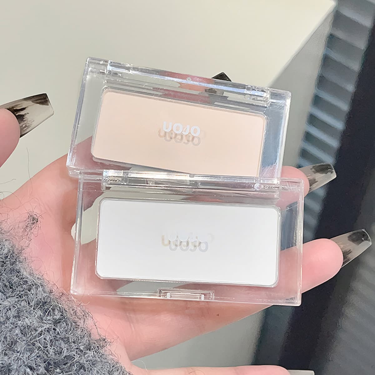 UOJO светло-перо молочный пух румяна матовые блики, высокое значение лица естественно осветляет ремонт студенческой...