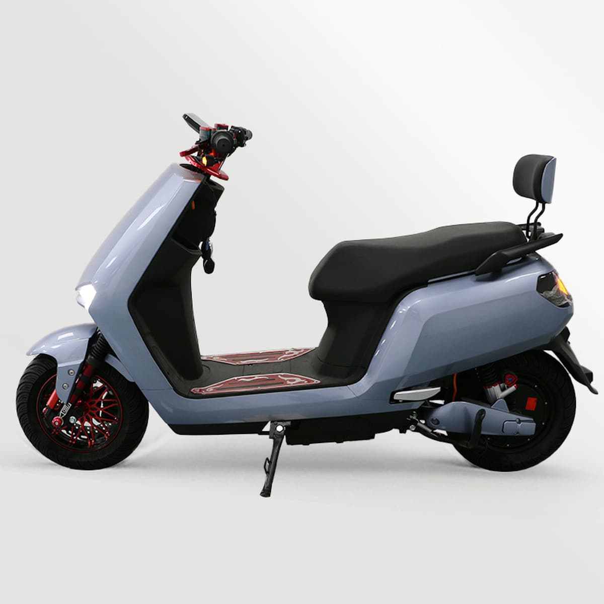 Новые электромобили с увеличенным пробегом, мощные электромотоциклы, скутеры и мотоциклы с доставкой напрямую от...