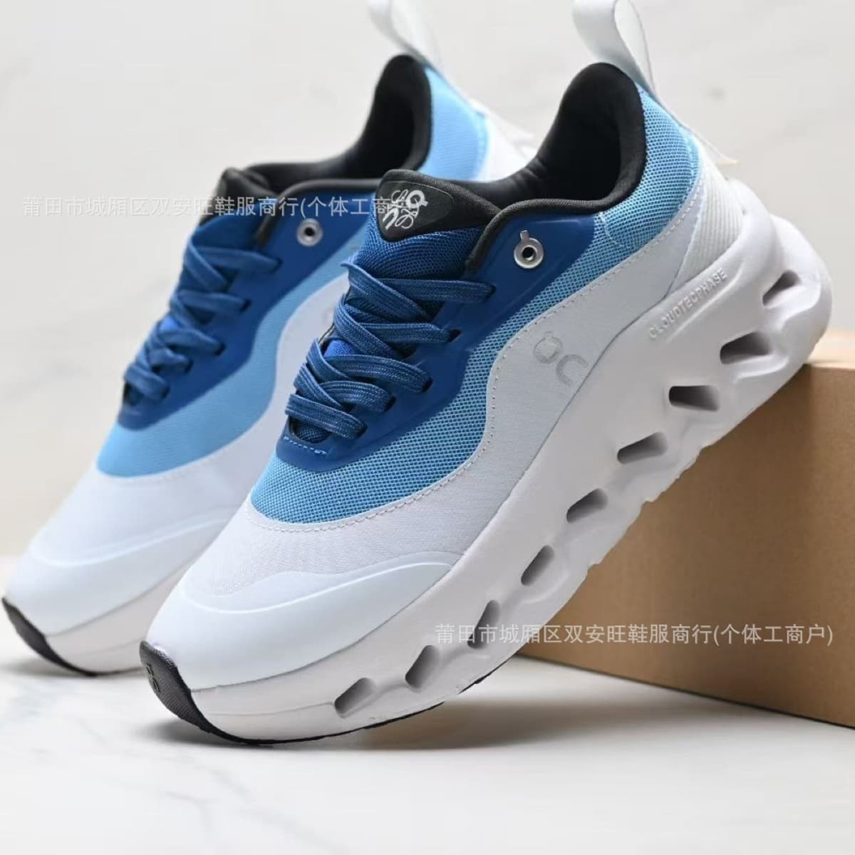 Putian Pure Original Cross-border On Running Дышащая спортивная обувь Cloudtil Luo Семейная коллаборация Кроссовки...