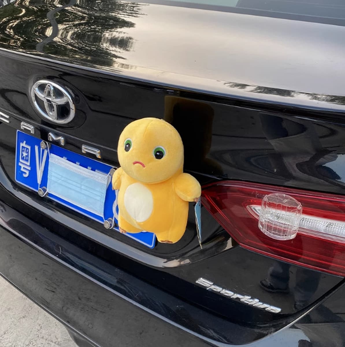 Кукла хвоста автомобиля милая мультяшная сеть