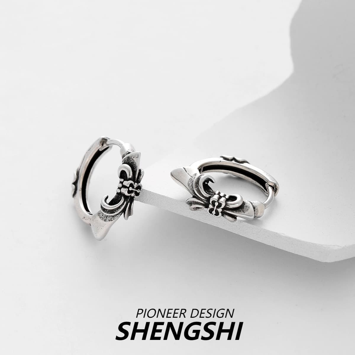 Темный крест-серьги легко экстравагантно, старое ретро-ушные круги, тенденция персонализированные мужские и женские...