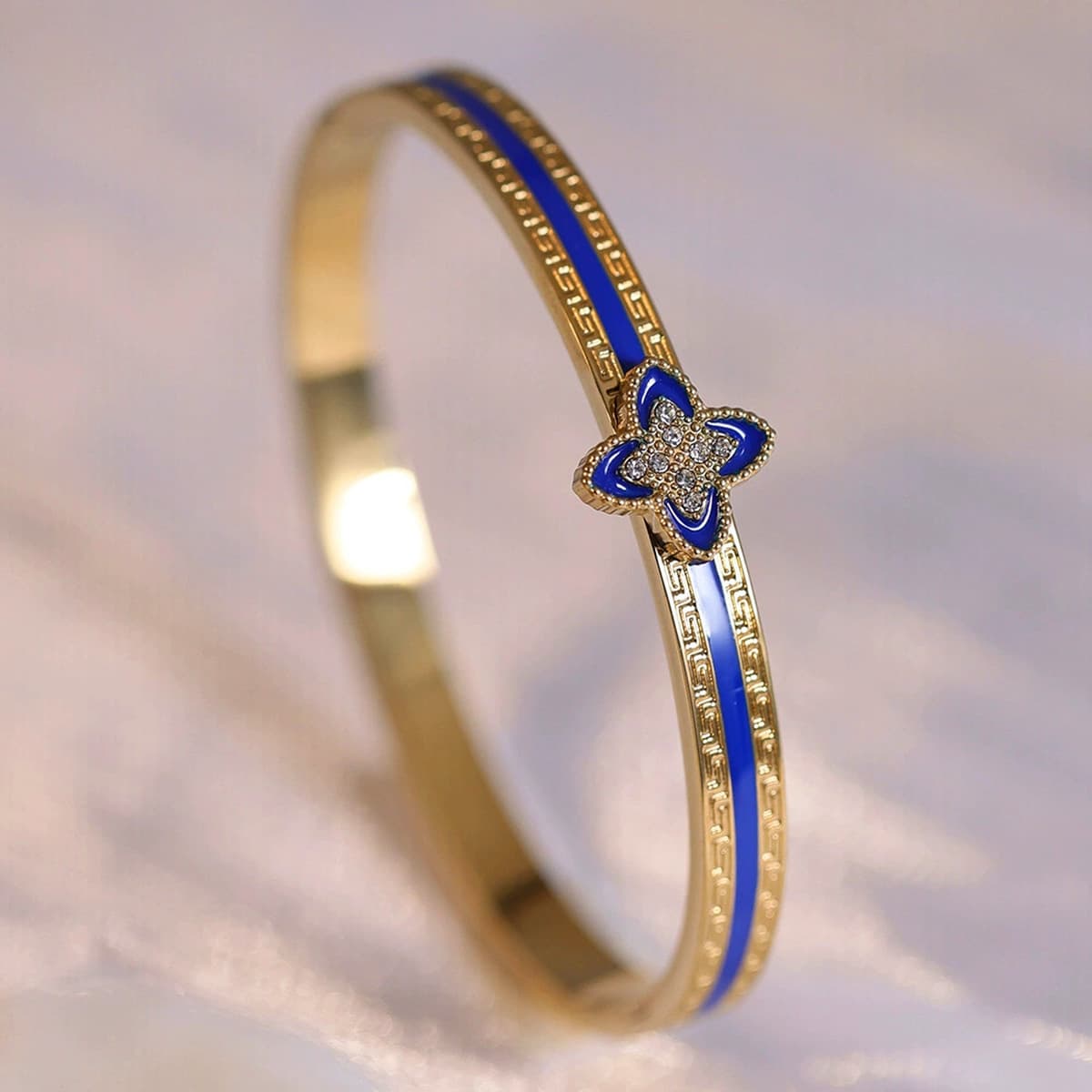 Женский браслет с четырехлистным клевером, покрытый гальваническим покрытием, не выцветает, экологичный, европейский и...