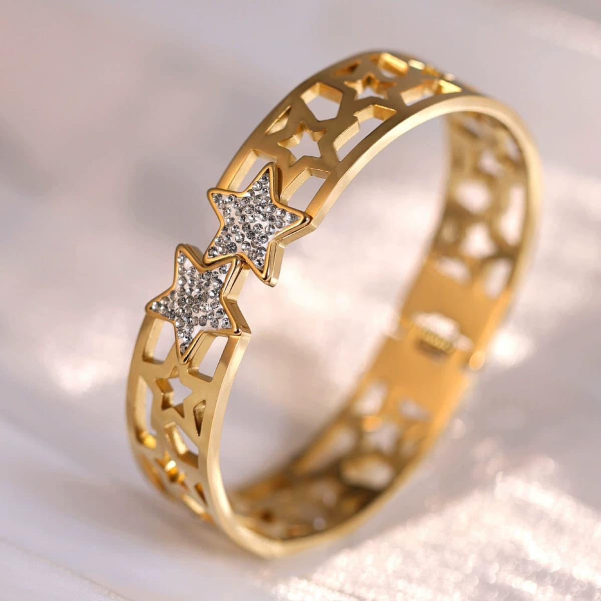 Женский браслет с четырехлистным клевером, покрытый гальваническим покрытием, не выцветает, экологичный, европейский и...