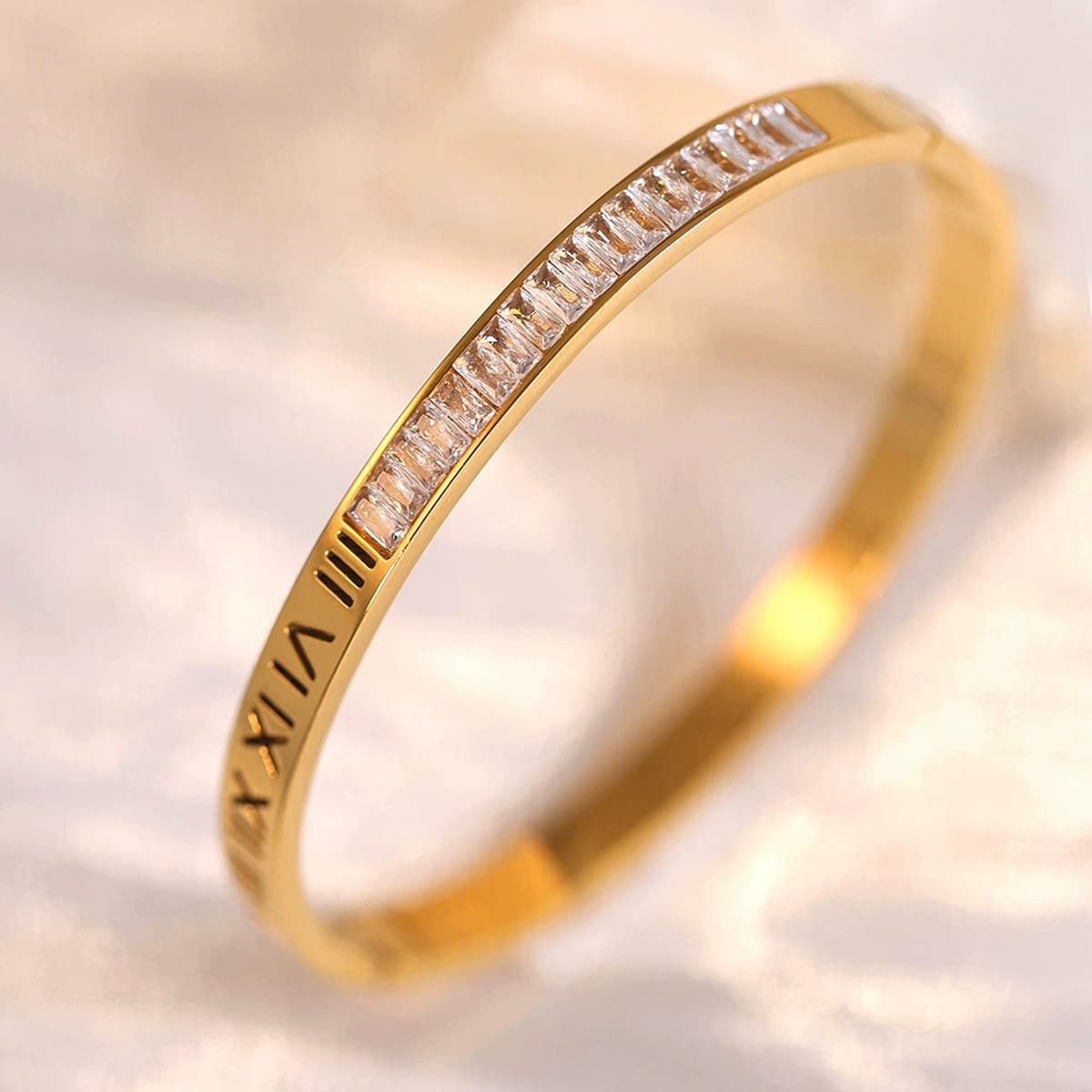 Женский браслет с четырехлистным клевером, покрытый гальваническим покрытием, не выцветает, экологичный, европейский и...