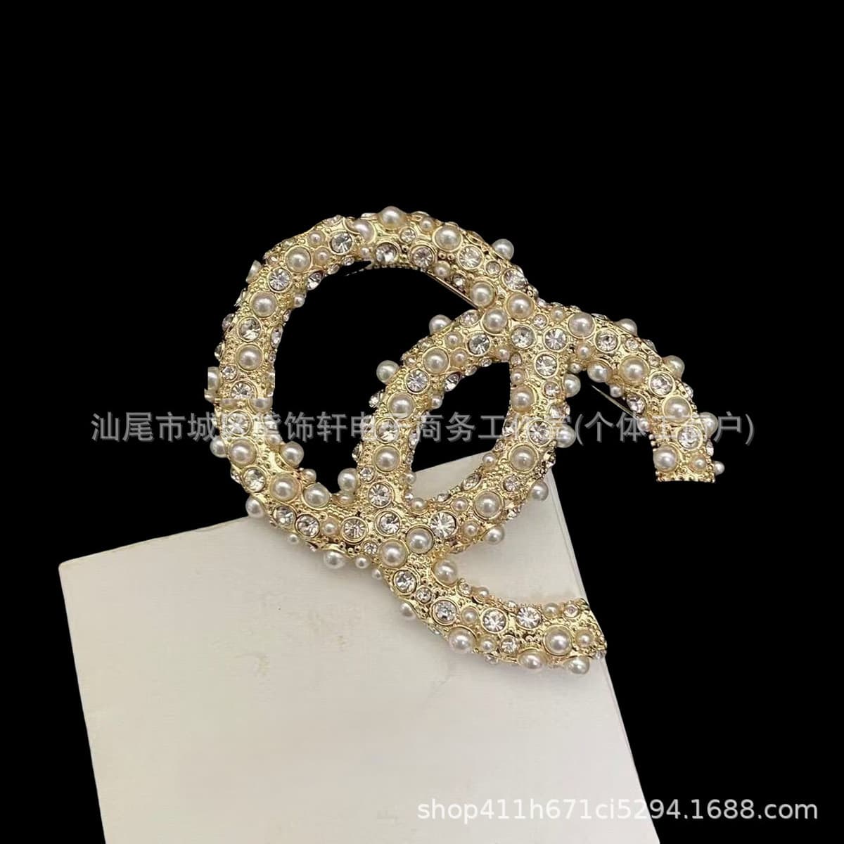 Брошь Chanel Double C с полным алмазным паве, квадратная брошь с бриллиантами и жемчугом, брошь-камелия Chanel, маленькая...