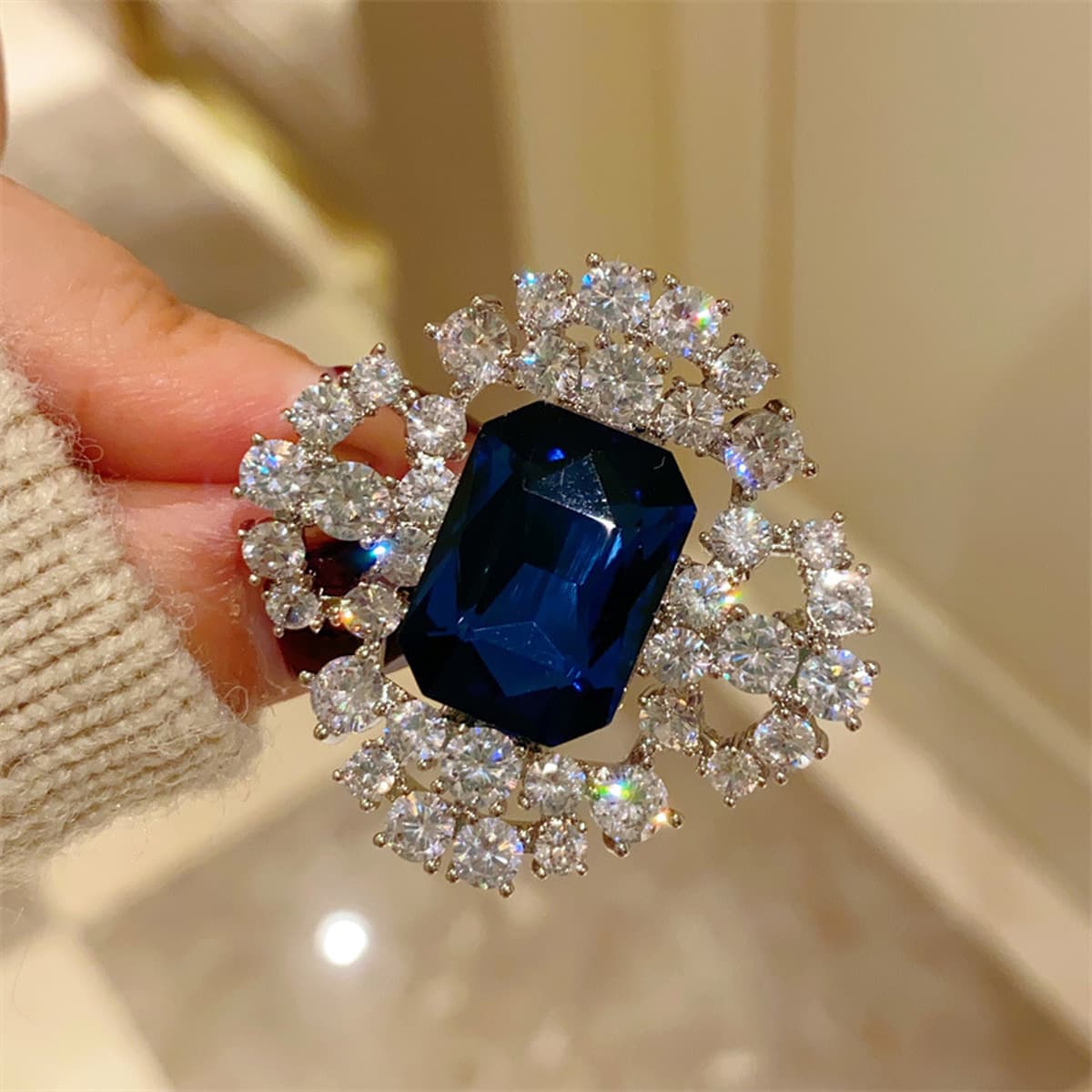 Винтаж Дворцовый стиль Шри-Ланка Сапфир ювелирные изделия брошь корсаж элегантный темперамент костюм куртка пряжка