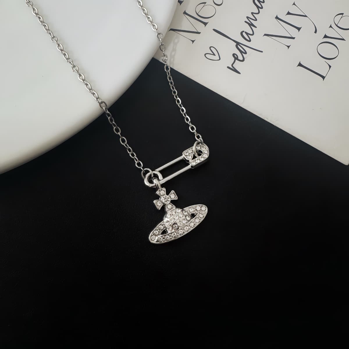 Трансграничные европейские и американские производители: Жемчужное ожерелье Saturn, женская брошь, объемное...