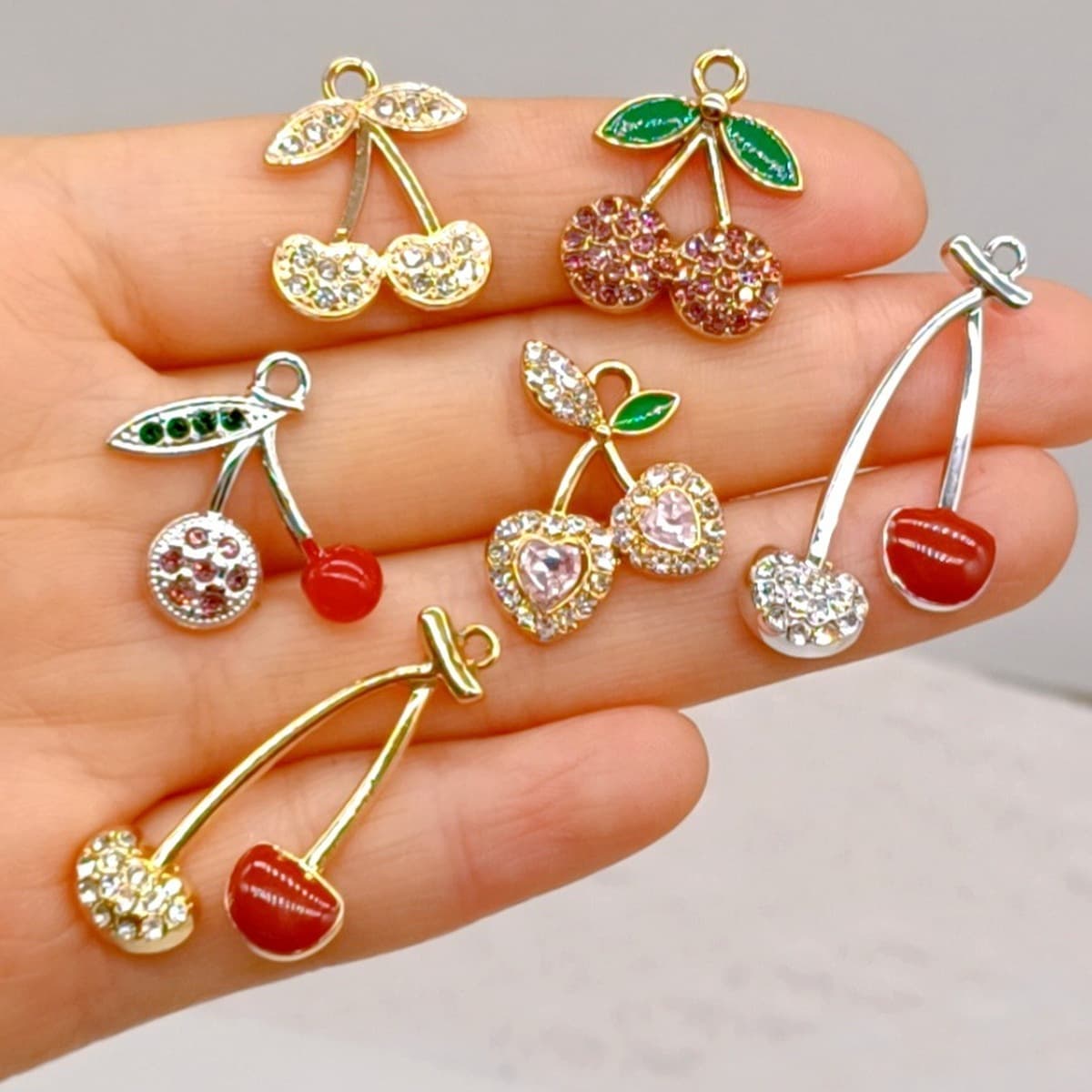 Корейская версия ювелирных изделий diy аксессуары один висячий стерео вишня клубника красный капли масла сплав подвеска DIY...