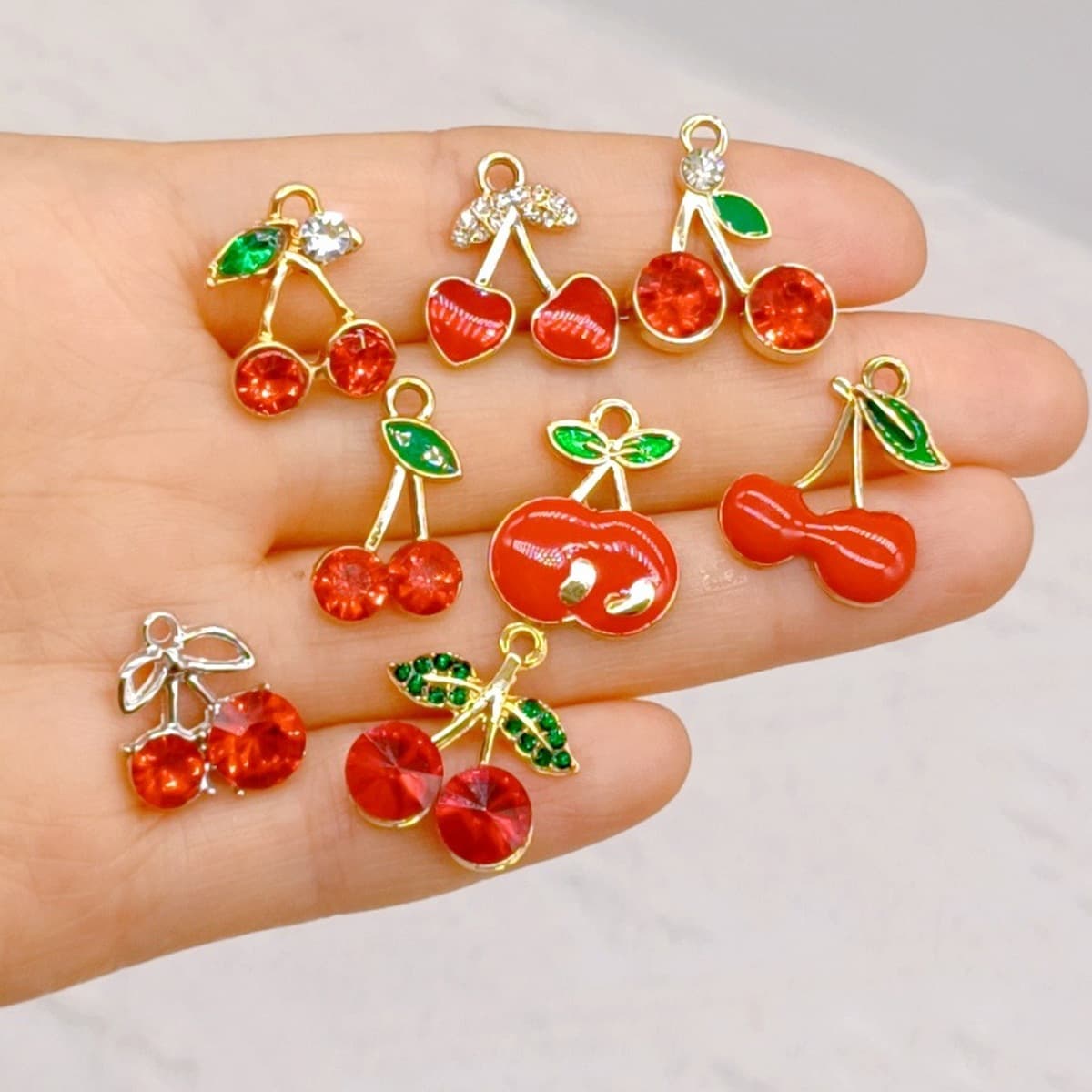 Корейская версия ювелирных изделий diy аксессуары один висячий стерео вишня клубника красный капли масла сплав подвеска DIY...