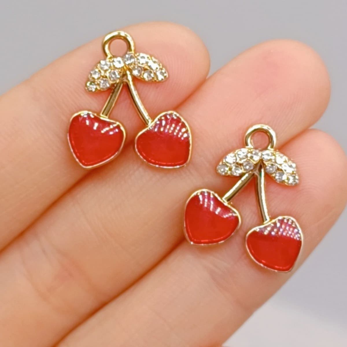 Корейская версия ювелирных изделий diy аксессуары один висячий стерео вишня клубника красный капли масла сплав подвеска DIY...