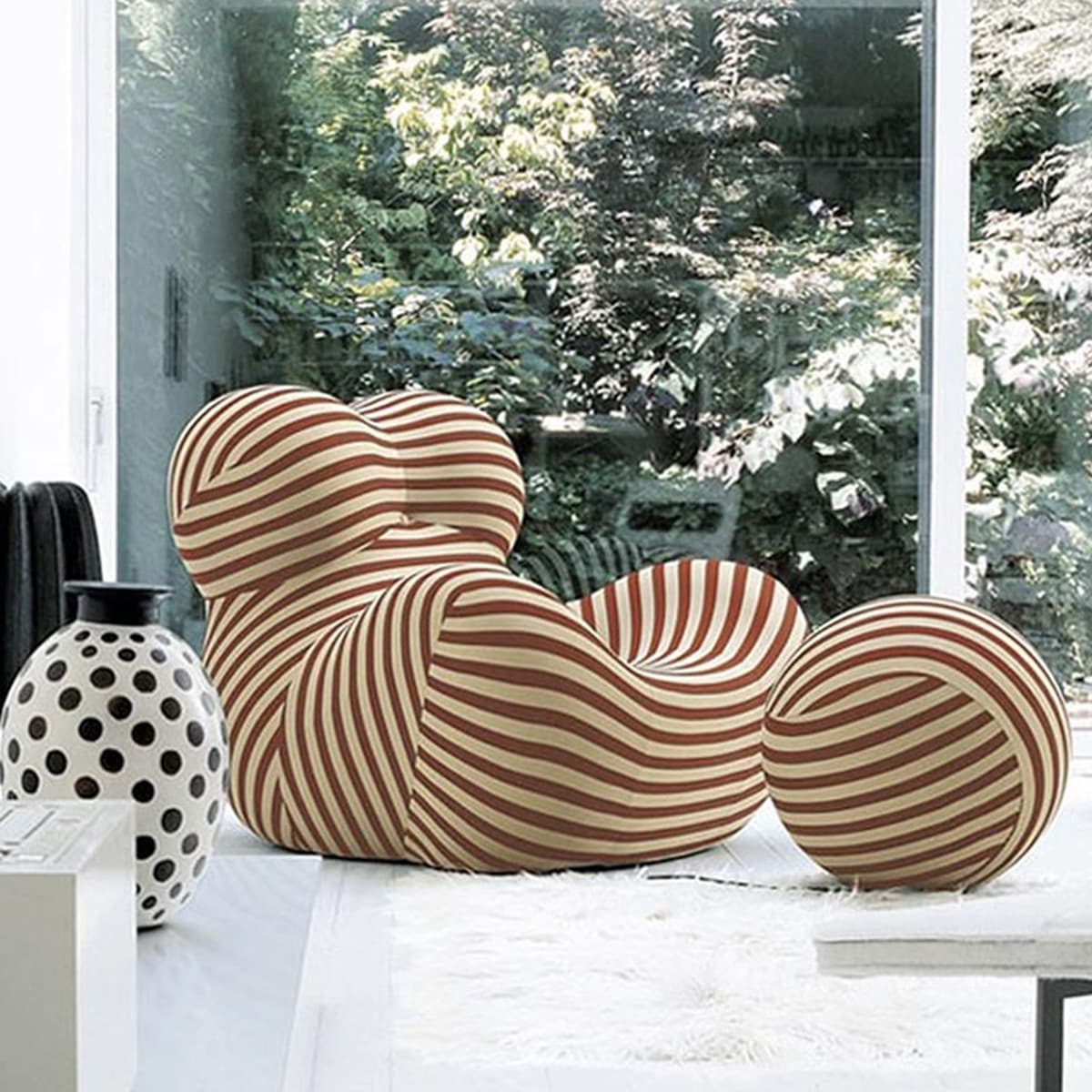 Осторожно отборные принадлежности, обнимающая матери, погремушка для гостиной, балкона, современный свет, роскошный...